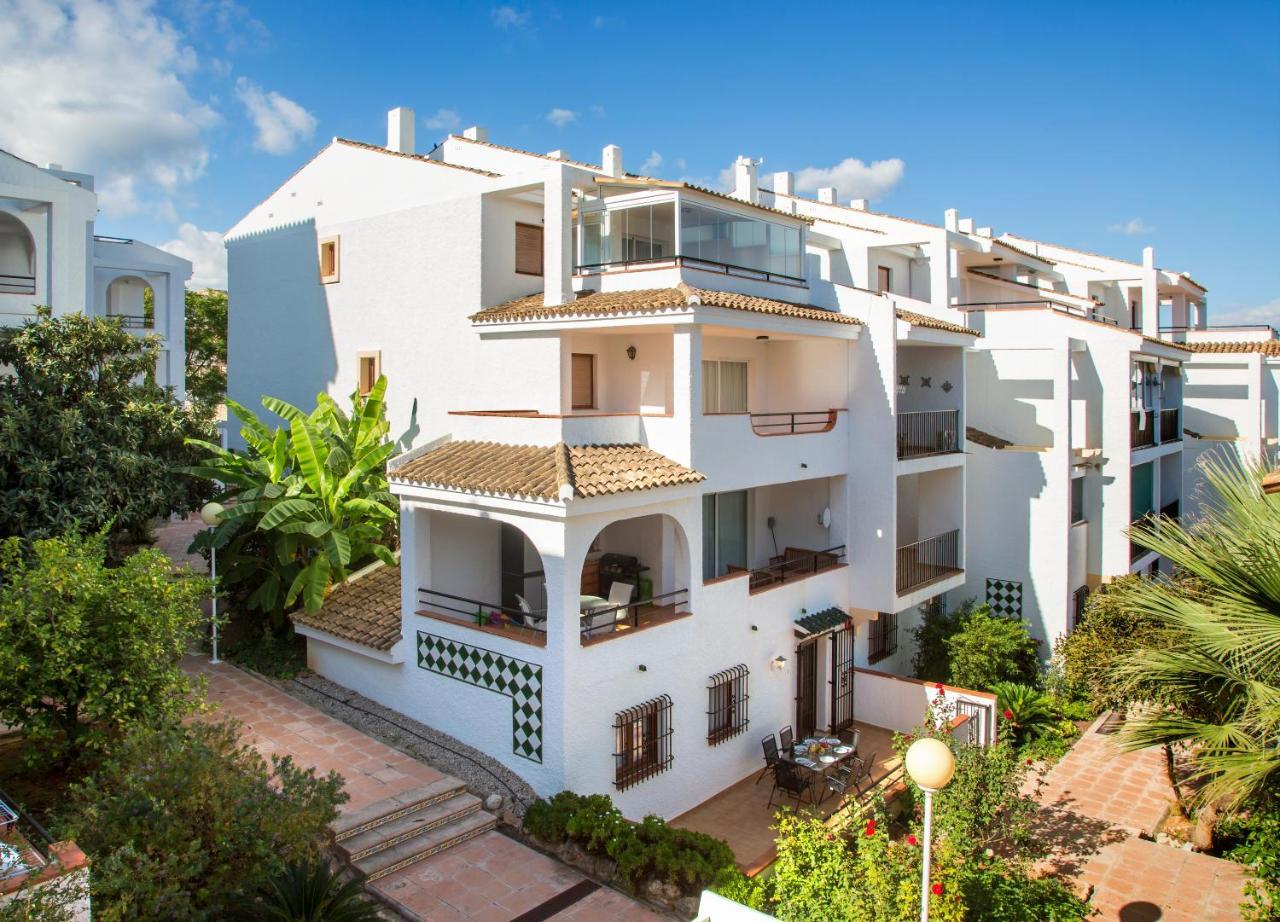 Complejo Bellavista Residencial Apartment Пего Екстериор снимка